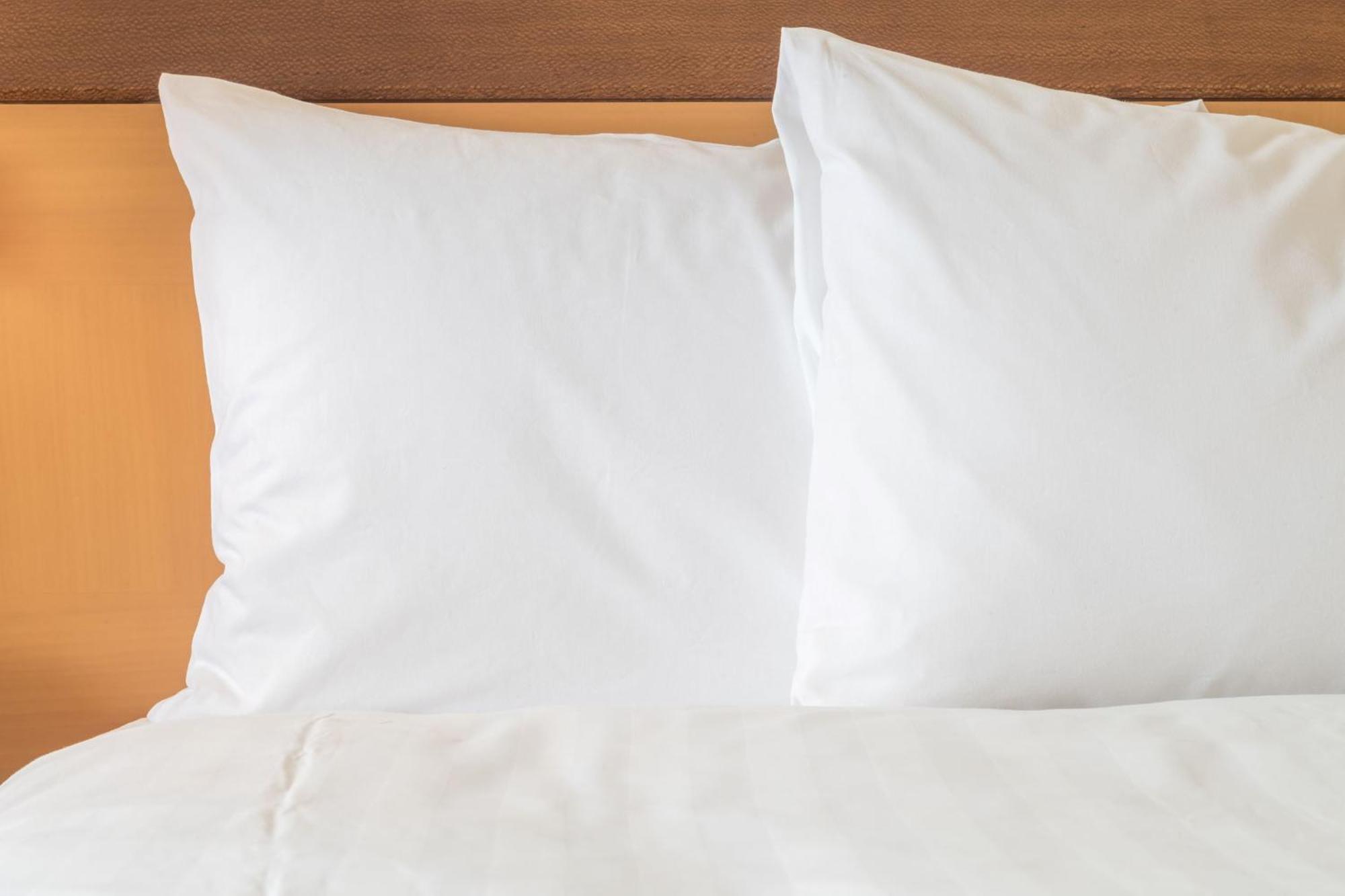 Holiday Inn Express Windsor By Ihg Екстер'єр фото